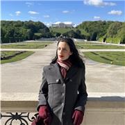 Studentessa liceo scientifico, che fa corsi di lingue avanzate, disponibilità per qualsiasi tipo di materia